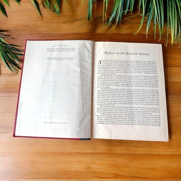VINTAGE The College Survey of English Literature - Revised Shorter Edition - Picture 7 of 14